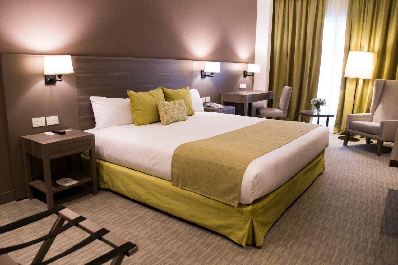 Hotel Land Plaza La Plata Ngoại thất bức ảnh